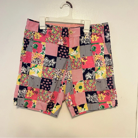 Lilly Pulitzer Shorts Womens 4 Patchwork Floral Multicolor Striped Preppy Beachy - Picture 1 of 8